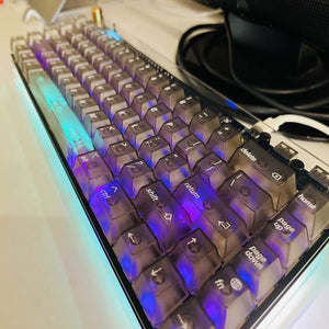 デザインも性能も妥協なし!「Lelelab Y2K 76 メカニカルキーボード」を徹底レビュー