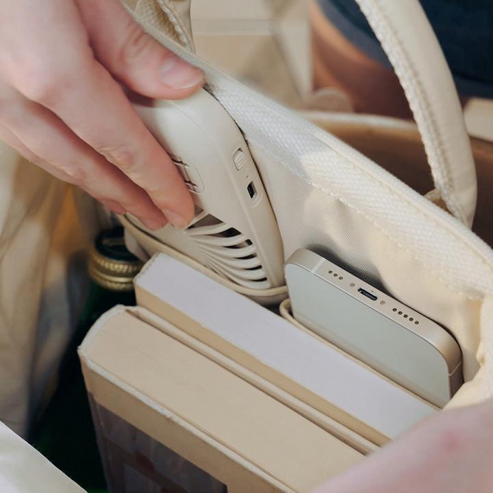 Super-thin Handheld Fan Life2