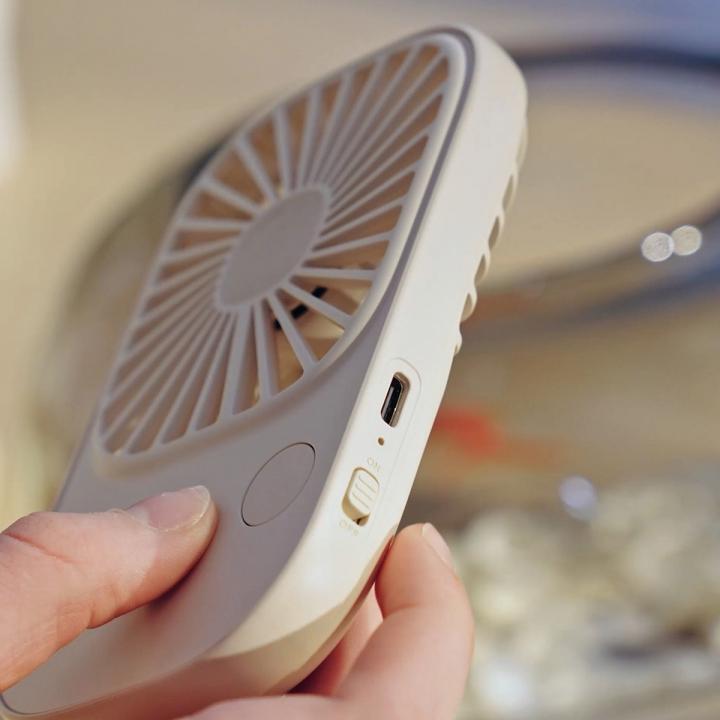 Super-thin Handheld Fan Life2