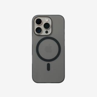 ケースフィニット CASEFINITE フロストエアウルトラ マグネティック iPhone 16 Pro
