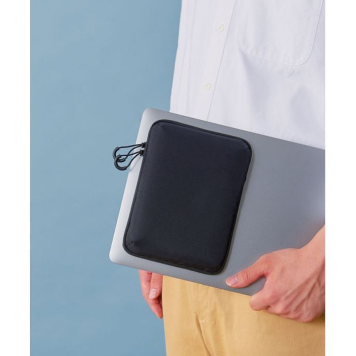 キングジム ノートPCに貼り付けるポーチ