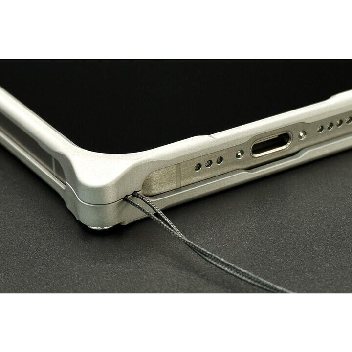 ギルドデザイン ソリッドバンパー iPhone 15