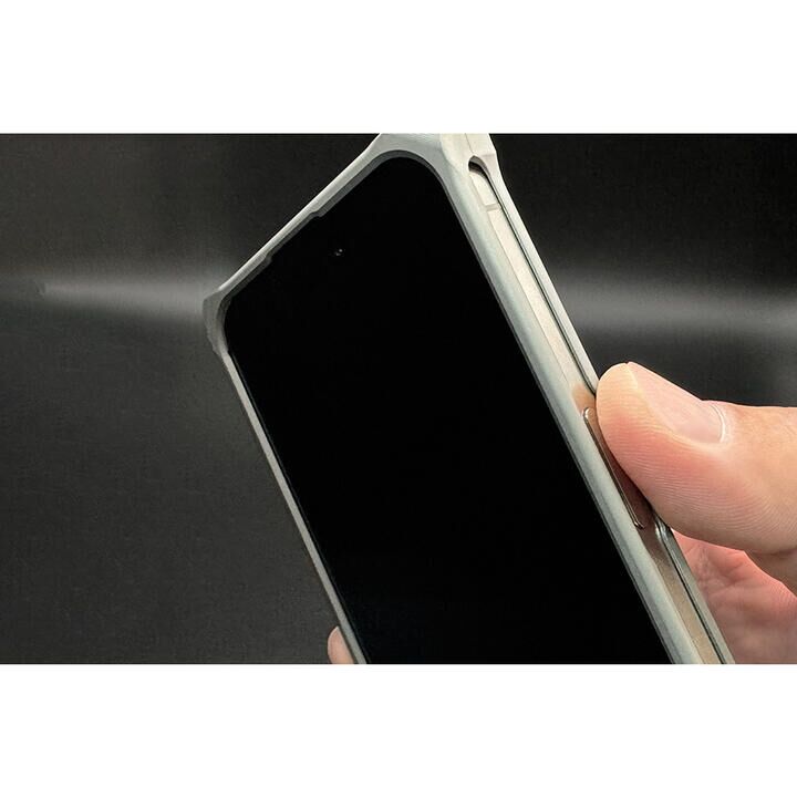 ギルドデザイン ソリッドバンパー iPhone 15