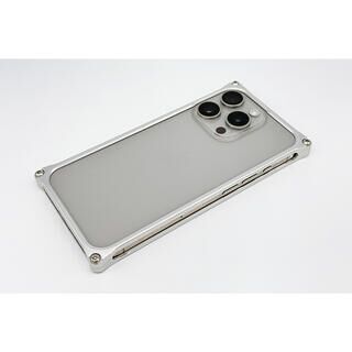 ギルドデザイン ソリッドバンパー iPhone 15 Pro