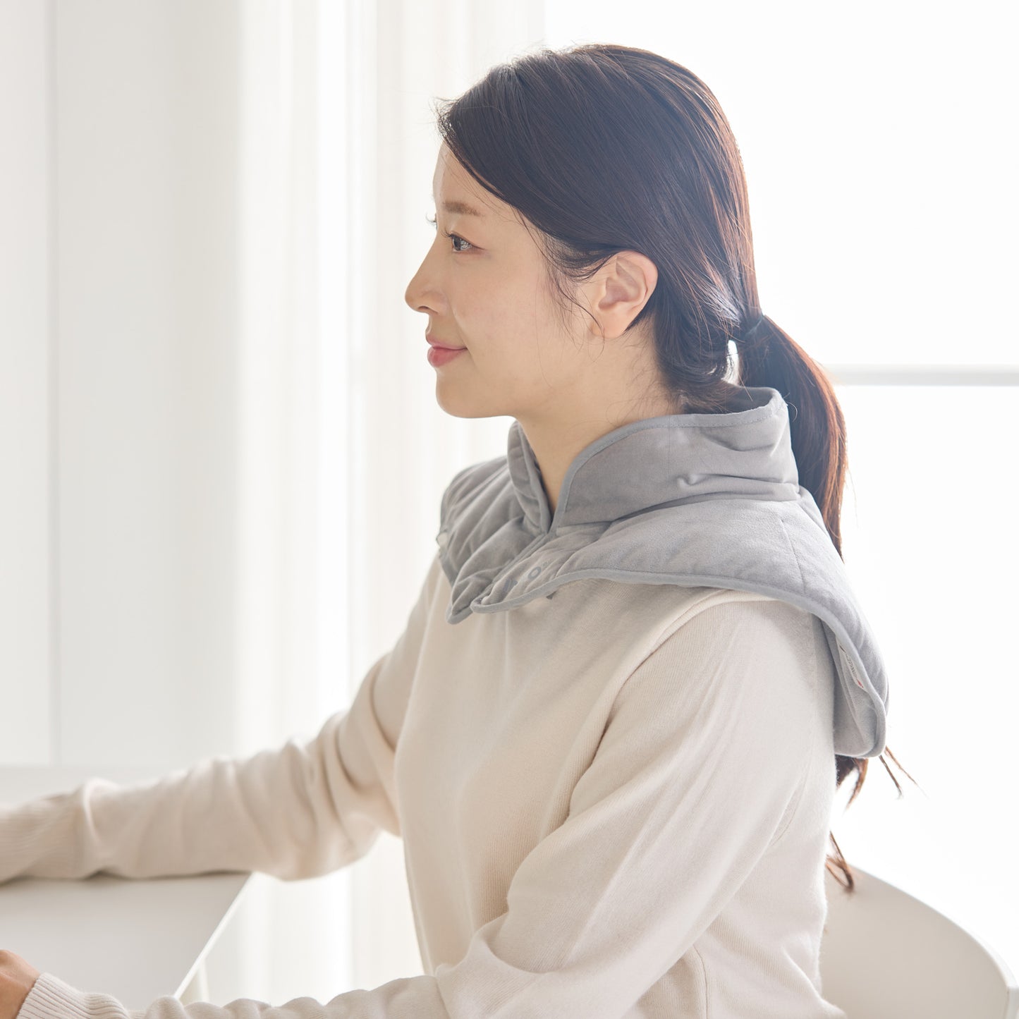 INKO 遠赤外線ネック&ショルダーヒーティングパッド